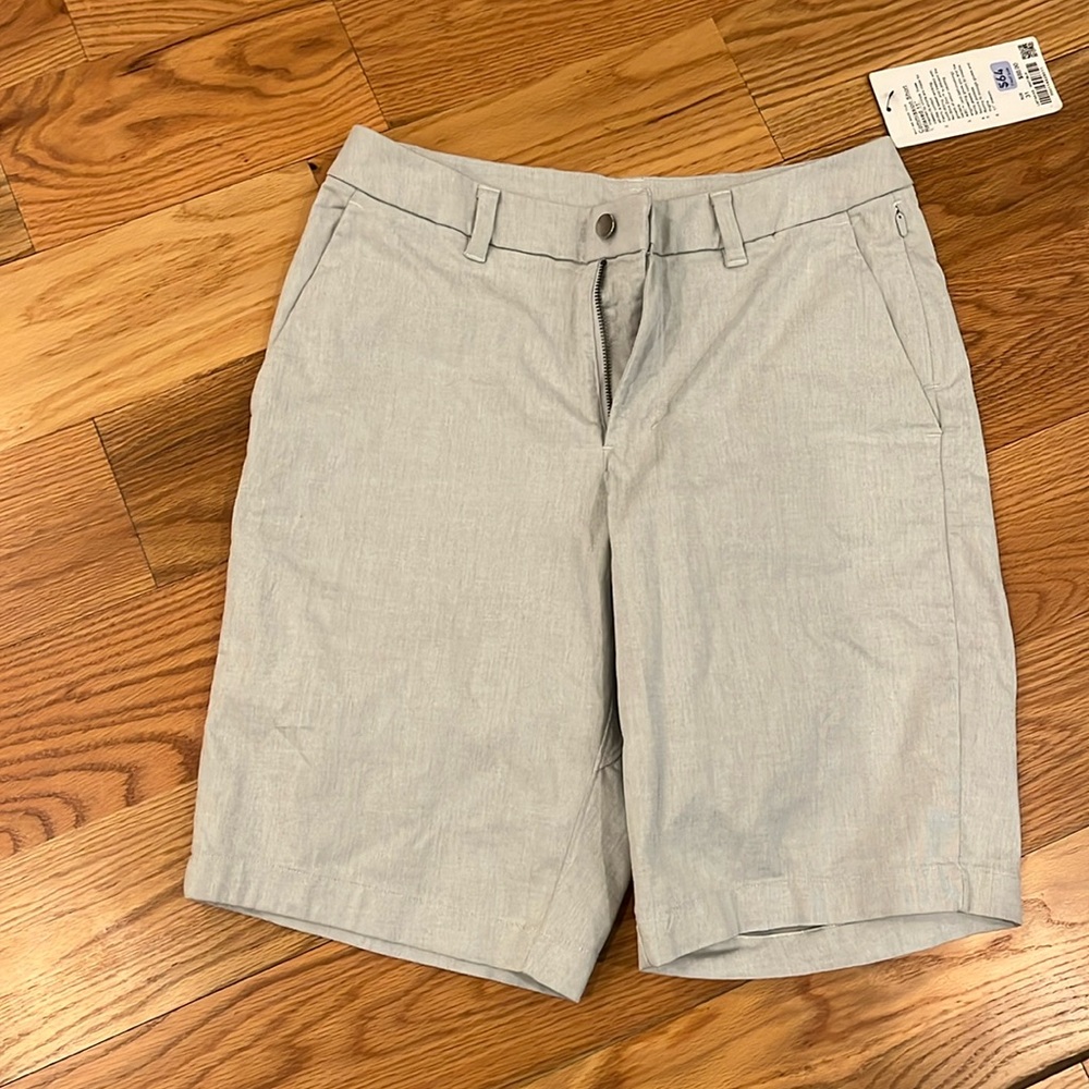 NWT Size 31 Lululemon shorts